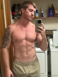 Woke up feeling very lean this morning you guys are going to see