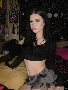 Moaning dildos tits and mini skirts oh myyyy