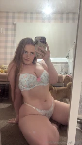 Do u think i look rly good in this set