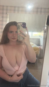 I wonder if any of u would enjoy a tit wank from me part 4