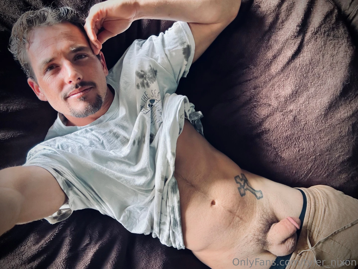 Hope everyone is having an awesome day took a selfie on the love sack 