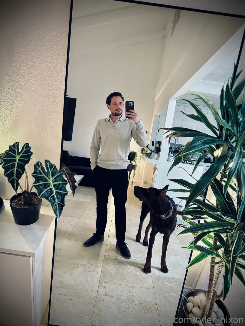 Selfie before new year s eve dinner hope everyone has a great night 