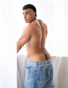 Tits or ass shot by - sjamesxposed