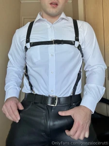 Se me para dur sima la verga cuando me pongo el arn s part 4