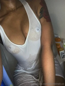 Feeling extra naughty tonight who s coming to play