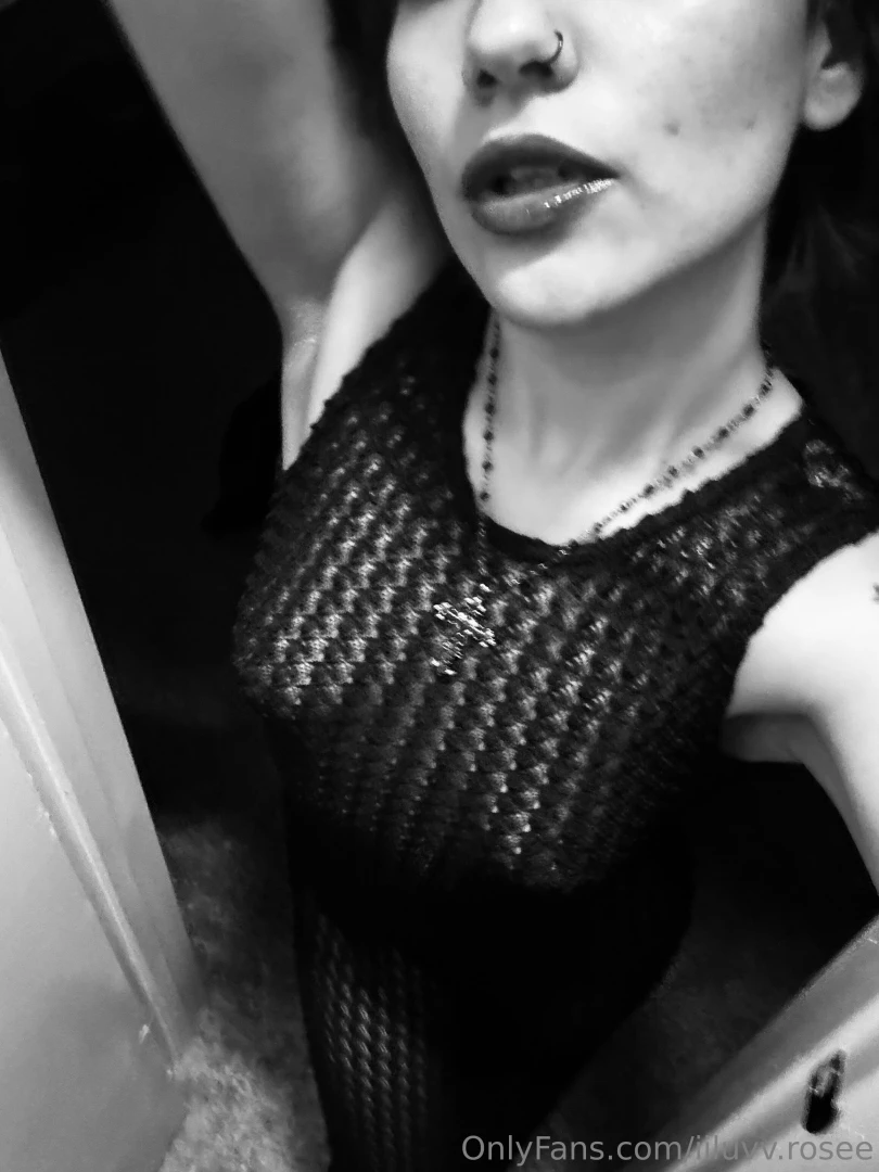 Pretty titties who wants to see them part 3 