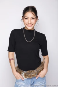 A confident woman does not have all the answers she trusts her