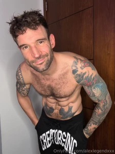Do you wanna cum here