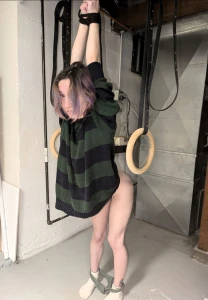 A throwback to a fun session when my hair was still purple and i had part 3