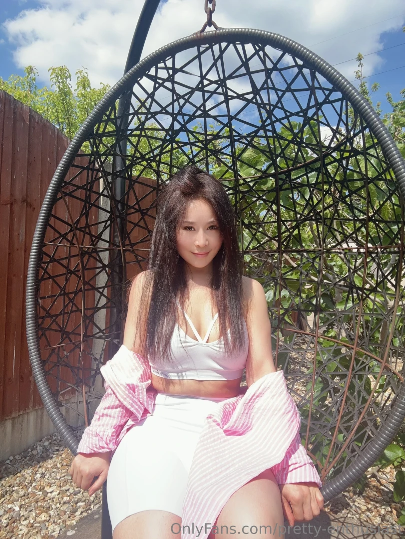 So pretty and so gorgeous 