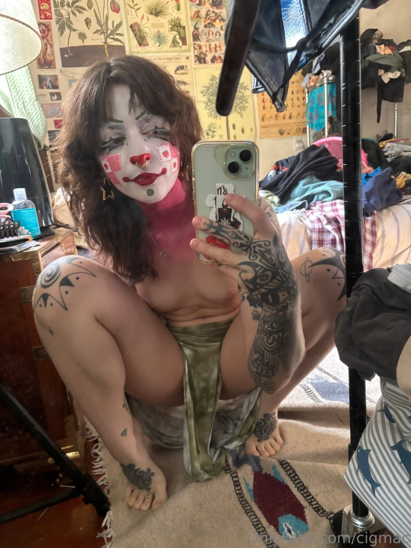 Strawberry patch clown from today video coming soon part 14 