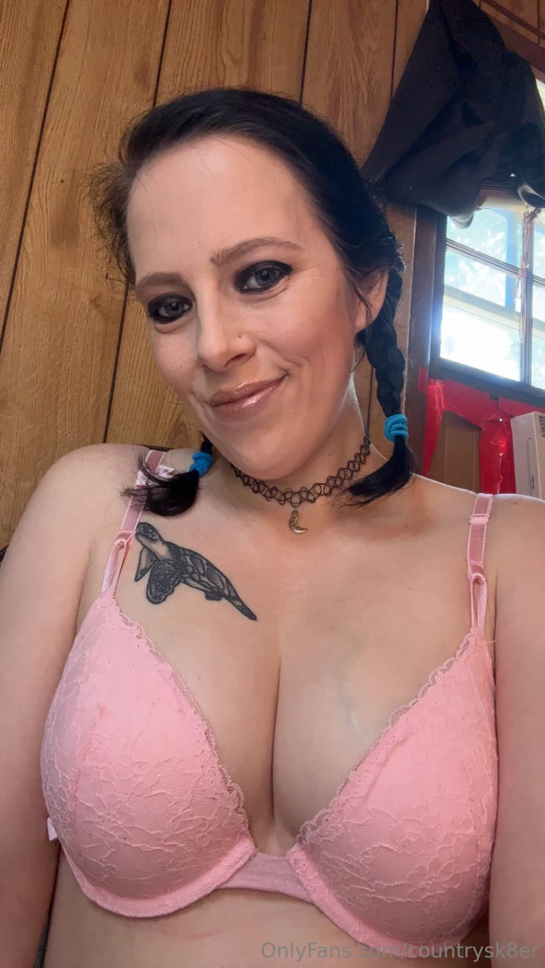 Alright ya girl is trying to come up with funds for a car seat part 1 