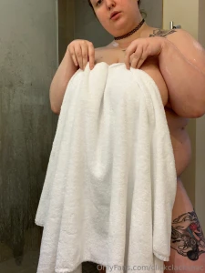 I had such a good weekend but because i had roomies and had to be good part 1