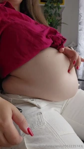 My stomach looks fat even when i suck it in i barely managed to button
