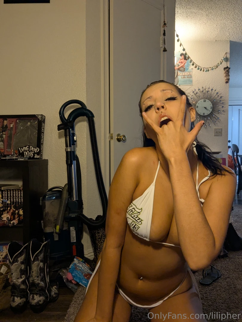 Pool day with mommy part 3 