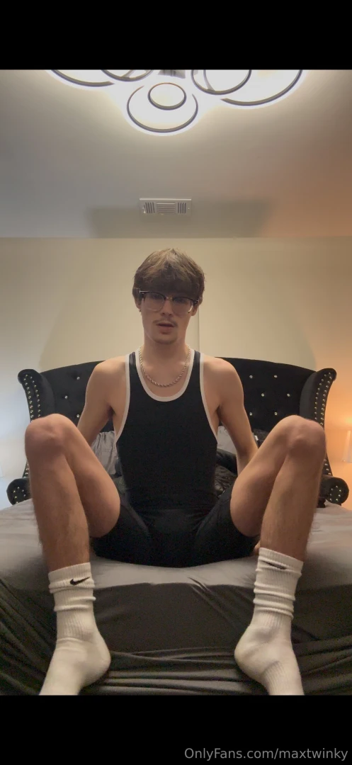 I love my print in this singlet 