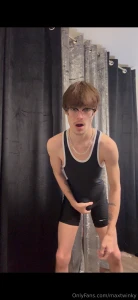 I love my print in this singlet part 1