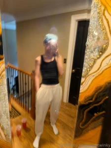 Who wanna let me use them zoom in