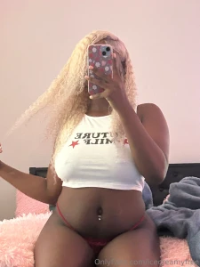 Before i made a mess this vid made me squirt part 1