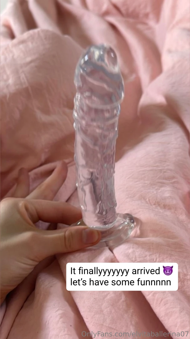 My first toy arrived today and im in the mood to test it outtt you 