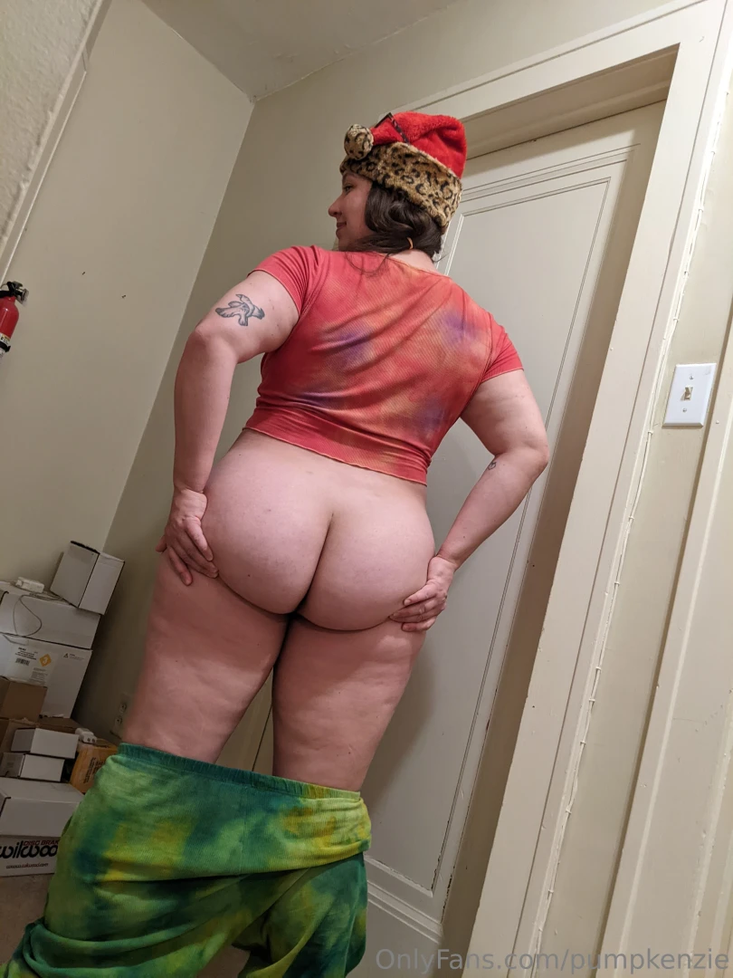 Merry thickmas eve santa came early i ll give you a hint your present 