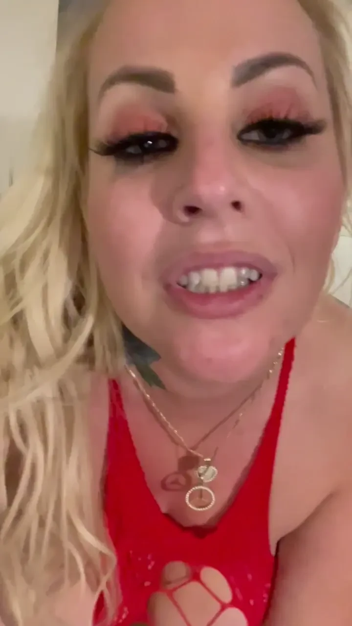 Lick my sweet pink queening his face preview chriscardio 