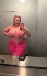 Late post but how cute is this outfit i put together for a party i