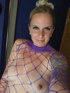 Happy titty tuesday part 2060