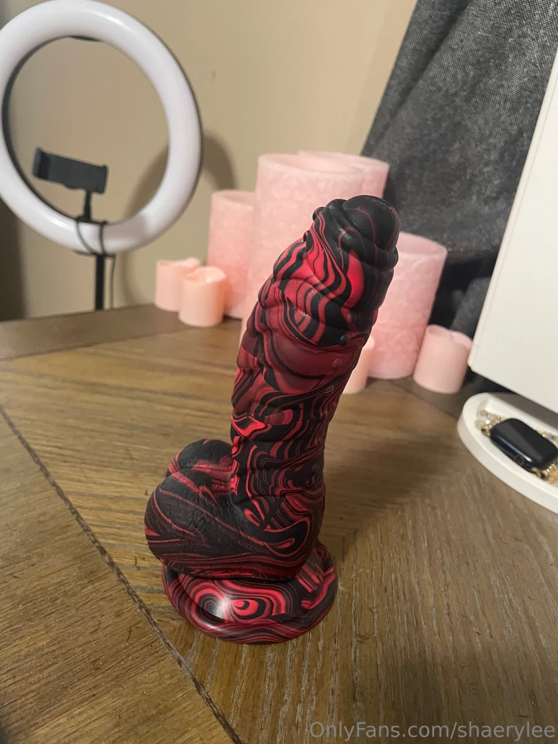 I had so much fun riding this one on my end table cum take a peek or 