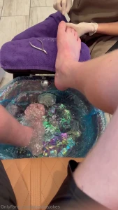 Thank you to one of my subs for paying for this they got some goodies