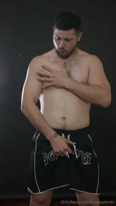 He strips el se desviste model arielcasco
