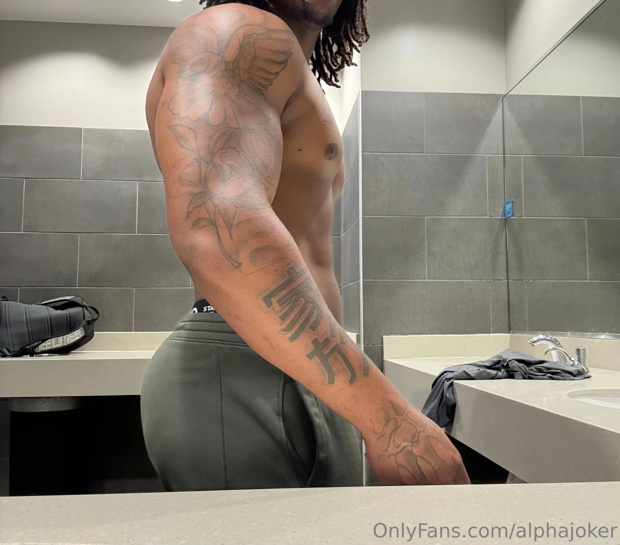 Love my muscles sluts part 1 