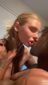 Imagine us making out while using you as a rug goddesscecee