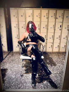 Welcome to my throne this is where your ego breaks and your devotion