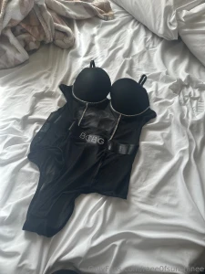 Miss me i wanna wear this for you send me a dm