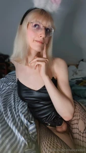 Ok let s play a little game my lock timer is ending but every like on part 6