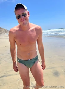 Join my beach adventure thomaslongxxl