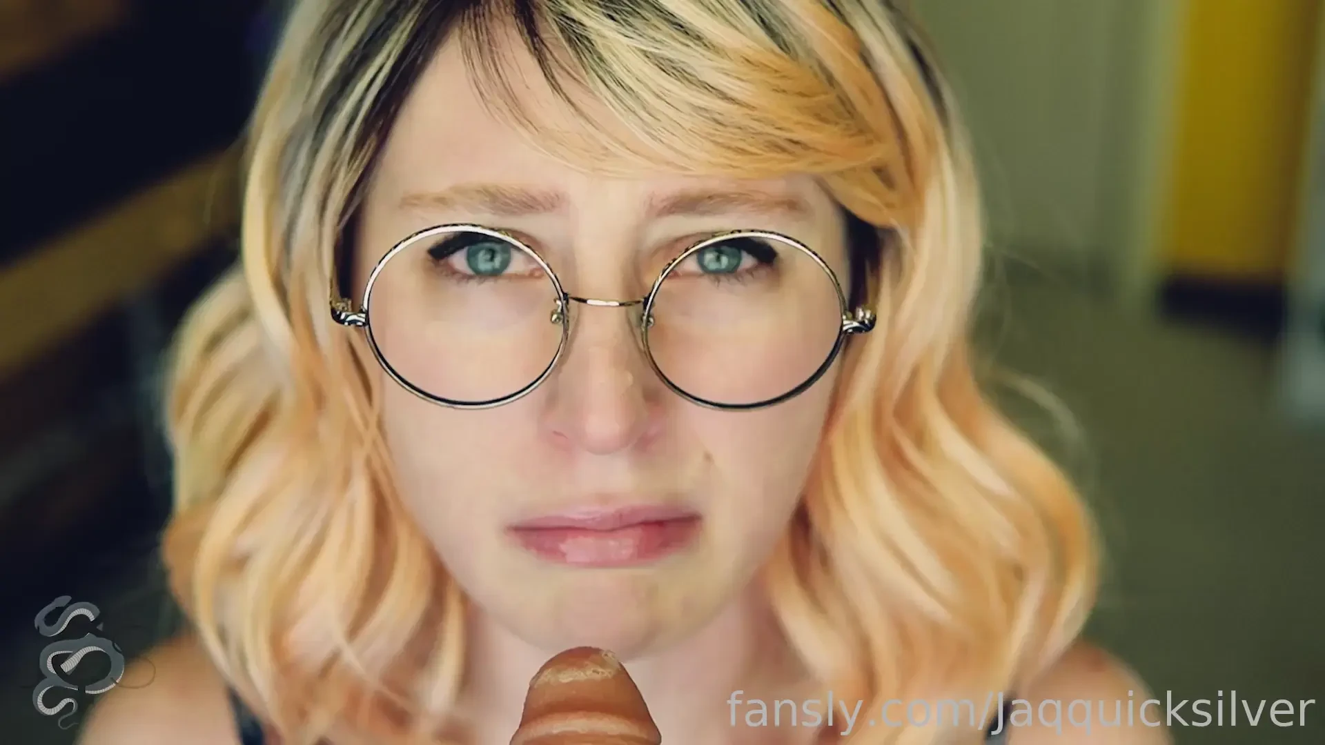 Pov blackmailing your teacher while exploring some sketchy parts of 