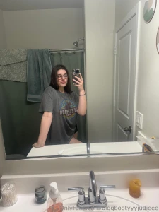 Live tonight 9 30pm mst can t wait to see you stroke it for me live