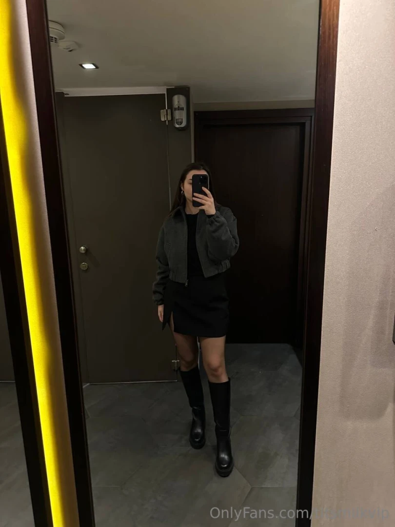 When you look in the mirror and see not just a reflection but a whole 