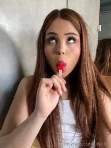 This popsicle doesn t stand a chance