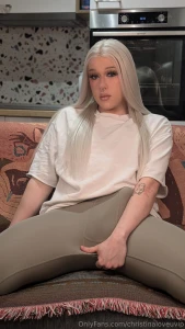 These leggings weren t ready for all this