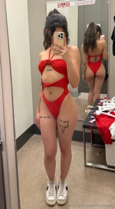 Damn so that s what i look like from the back part 1