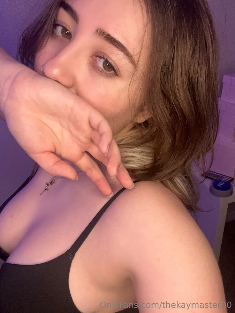 Anyone wanna sext part 25 