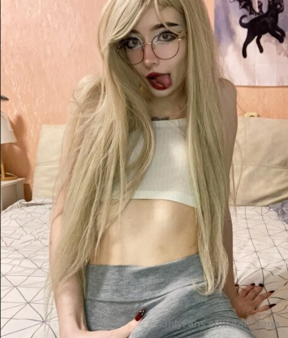 Daaaddykittyyyyy2 pretty girl daaaddykittyyyyy2 ready for you what 