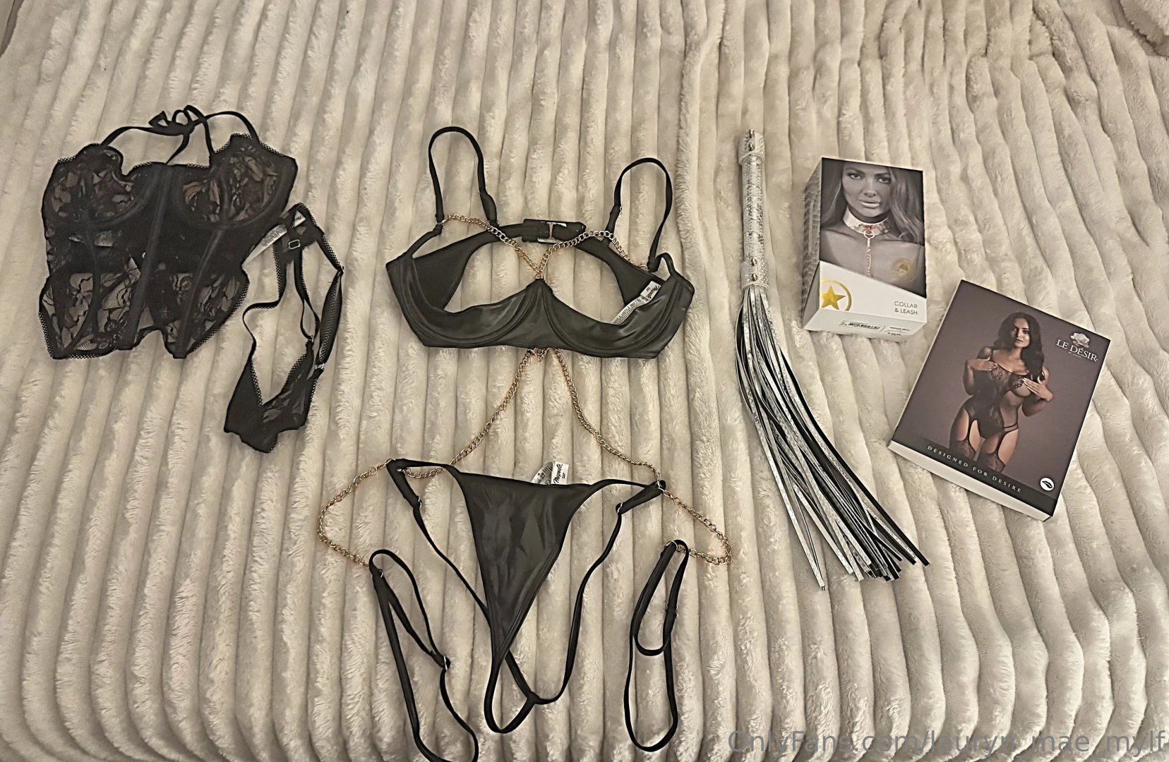 Got a couple of new fun bondage toys and 3 sexy new lingerie pieces 