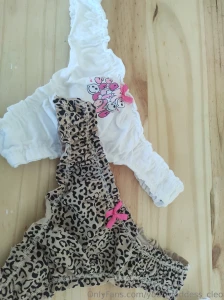 I want to buy these thongs and if you give me to buy these things let