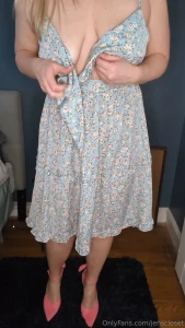 You know what time it is sundress sunday