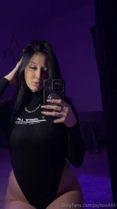 I accept custom content requests in my dm let me know what you d like