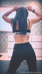 Sexy body teases you fyp leggings dance babyface brunete longhair